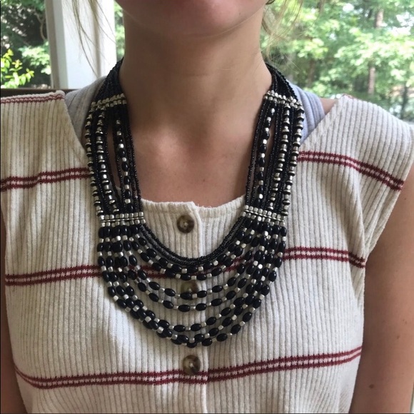 3 beautiful neclaces. - Picture 6 of 7